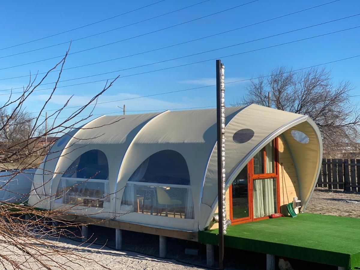 Glamping Berdyansk Hotel Екстериор снимка